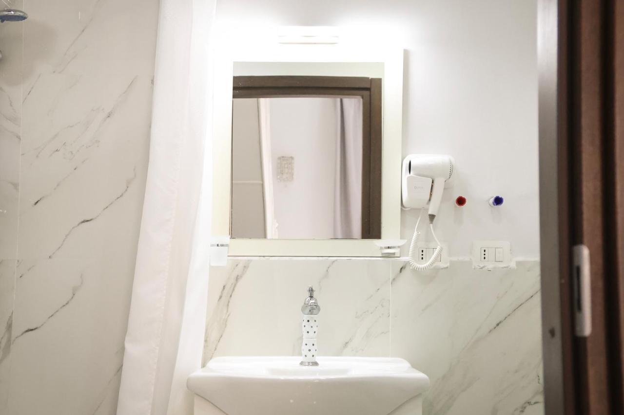 Modern By Sasy In The City Centre Naples Luaran gambar